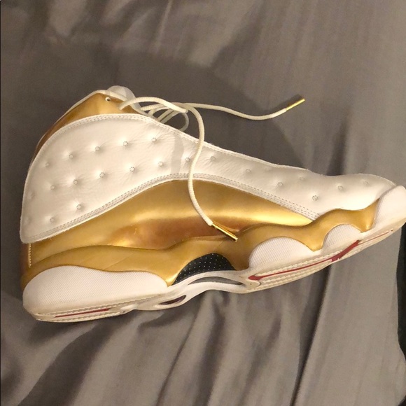 Jordan 13 Defining Moments - Picture 3 of 4